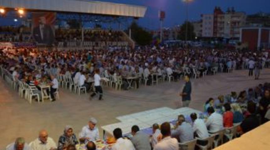 Bakan &Ccedil;ağlayan Silifke&rsquo;de