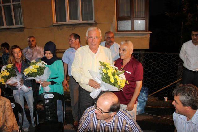 Uzunmehmet Iftarına Bin 500 Kişi Katıldı