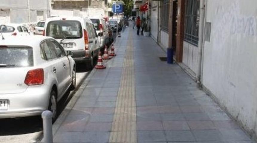 Esnaftan Yenilenen Kaldırımlara Tam Not