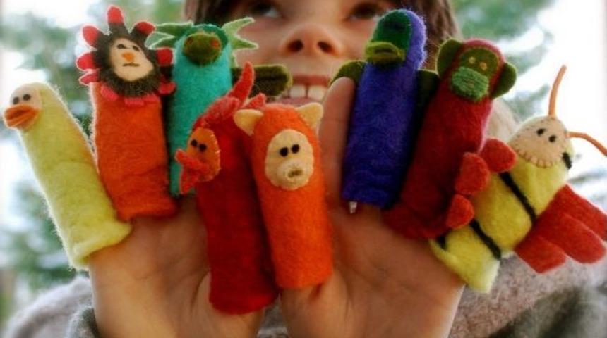 Kukla Engel Tanımaz