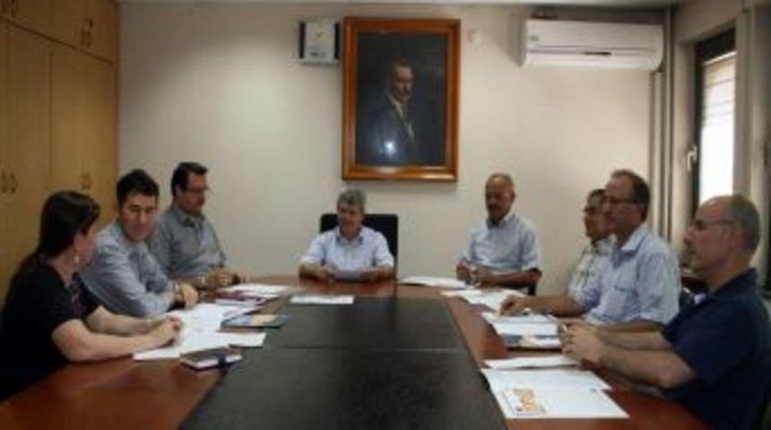 Stajyer &Ouml;ğretmenlerin Kılavuz Kitabı Bursa'da Hazırlanacak