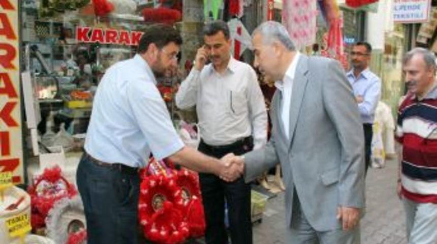 AK Parti Milletvekili Cemal Yılmaz Demir, Esnafı Ziyaret Etti