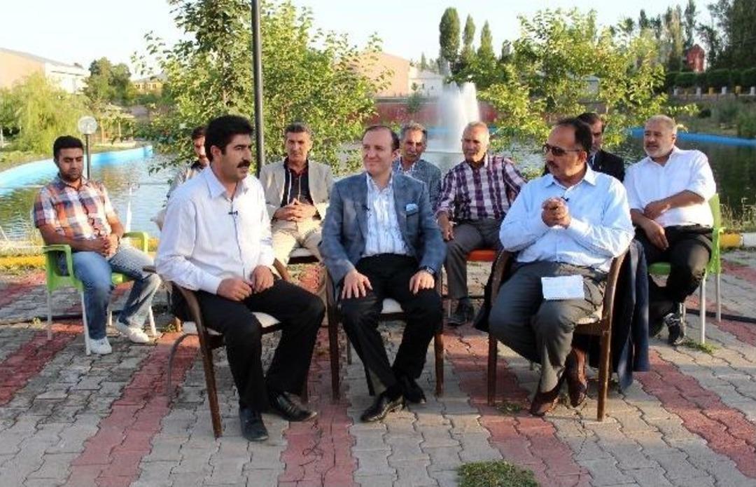 Başkan K&uuml;&ccedil;&uuml;kler, Hınıs&rsquo;ta Ziyaretlerini S&uuml;rd&uuml;rd&uuml;