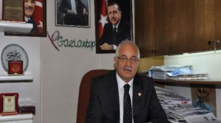 Milletvekili Erdoğan Başarılı &Ouml;ğrencileri Kutladı