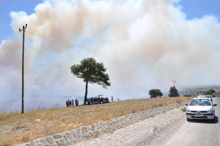 Orman Yangını Köyü Tehdit Ediyor G1