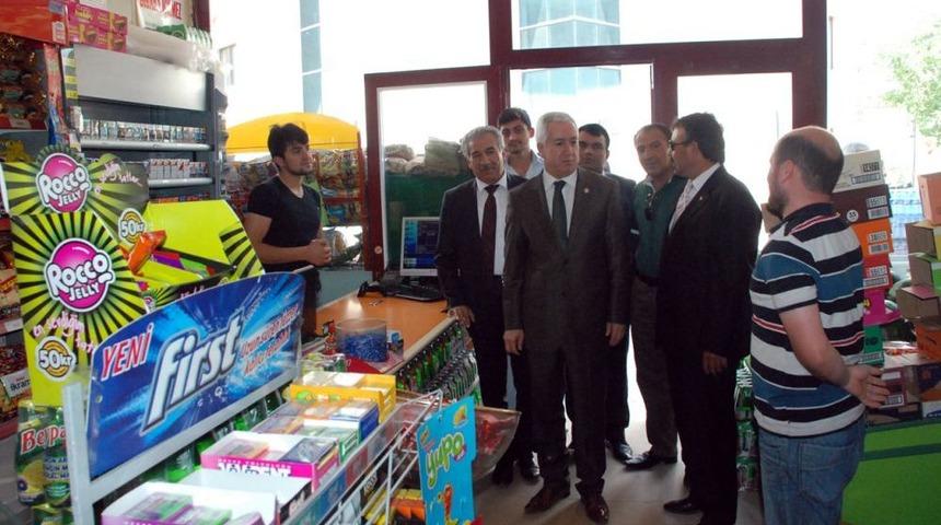 MHP'li Durmaz: AK Parti D&ouml;neminde &Ccedil;ift&ccedil;iler Yoksulluğa Mahkum Edilmiştir