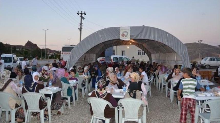 Delice M&uuml;ft&uuml;l&uuml;ğ&uuml;n&uuml;n İftar Programına Yoğun Katılım