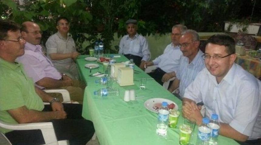 Burhaniye&rsquo;de Din G&ouml;revlilerine İftar