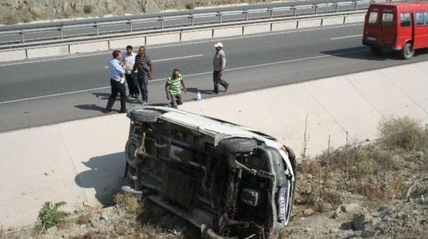 Osmaneli&rsquo;de Trafik Kazası: 1 Yaralı