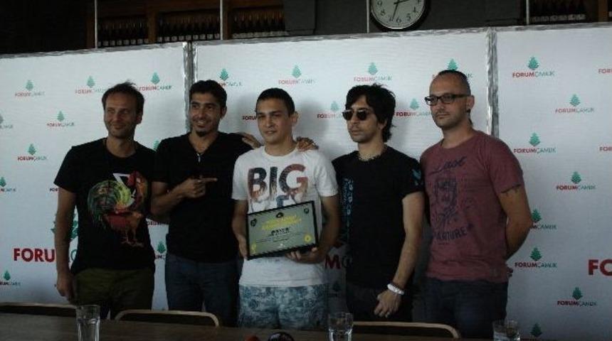 Manga'dan Hayranlarına İki Alb&uuml;m M&uuml;jdesi