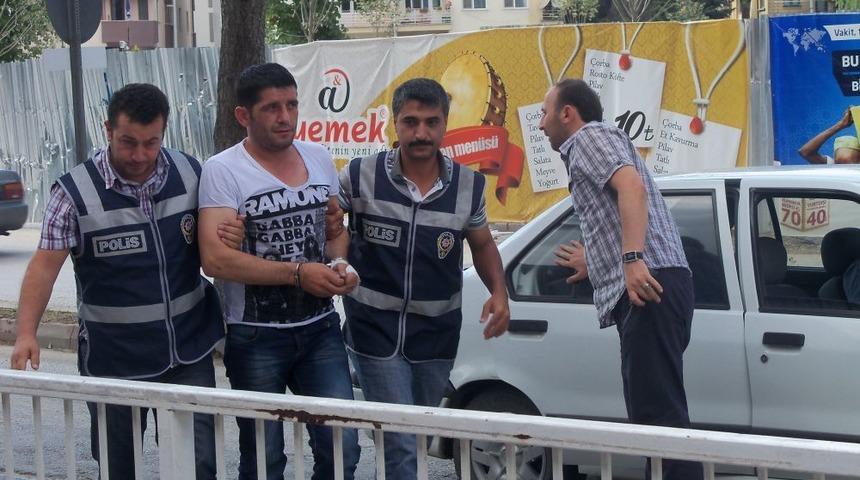 Hırsızlık Zanlısı Pazar Tezgahında Yakalandı