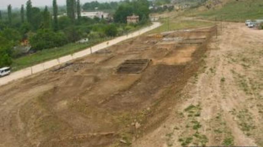 Elbeyli Er Meydanı Enduronun Pehlivanlarına Hazırlanıyor