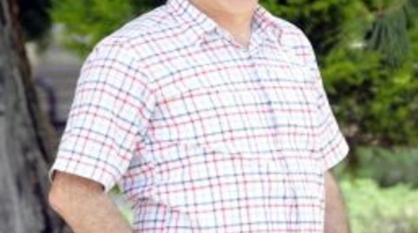 Sivaslı Gazeteciden Polisiye Roman