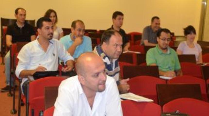 UİB'den Online Ticari İngilizce Ve Yazışma Semineri