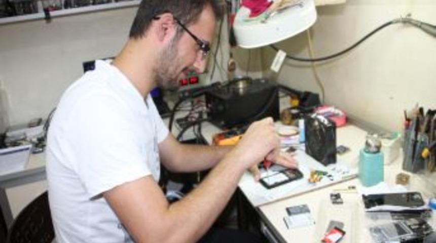 Cep Telefonunuzu Uzun S&uuml;re Şarjda Bırakmayın