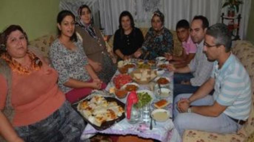 Hasta Ziyaretleri Devam Ediyor