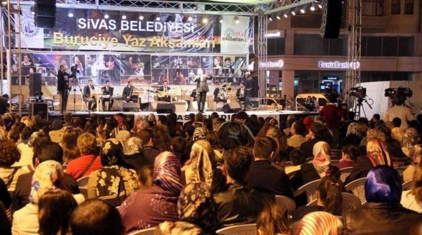 Buruciye Yaz Akşamları, &Ouml;zg&uuml;r Alter Konseri