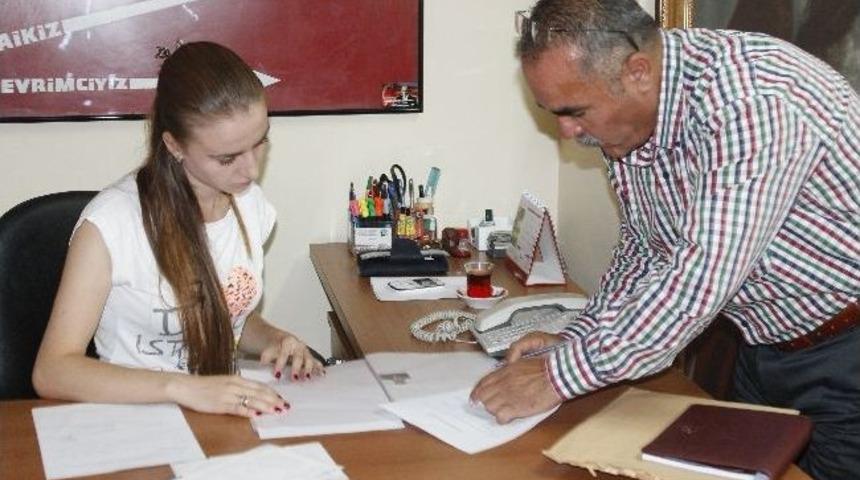 Chp'den Sel&ccedil;uk İ&ccedil;in G&uuml;&ccedil;l&uuml; Aday