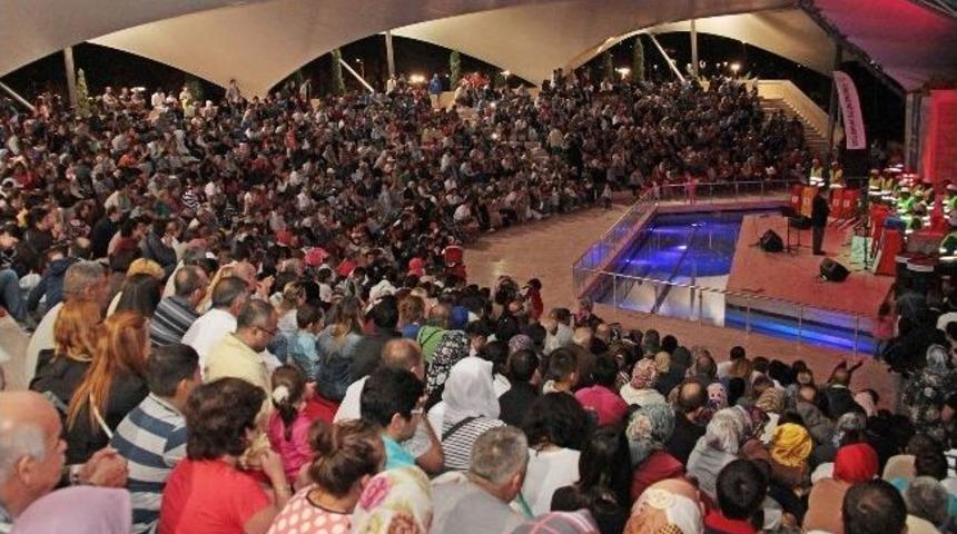 Parklarda Ramazan Ritmi S&uuml;r&uuml;yor