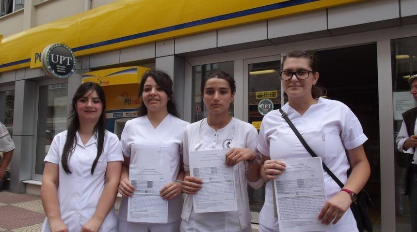 Hemşire Adaylarından Yerleştirme Sonu&ccedil;larına Itiraz