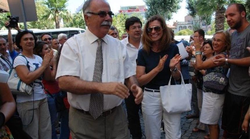 Ülgür Gökhan Aday Adaylığı Başvurusunu Yaptı