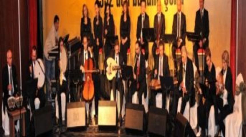 Kent Meydanında Mavera Konseri