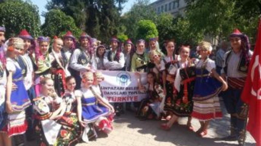Odunpazarı Halk Dansları Topluluğuna Razgrad'ta