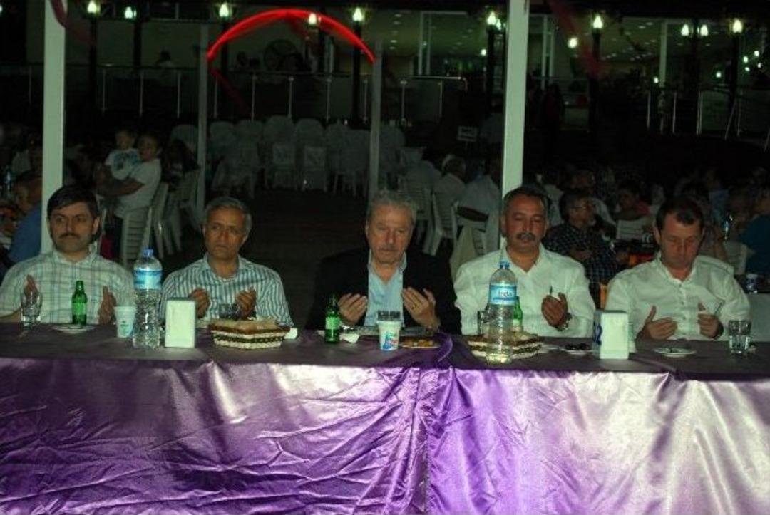 Salihlili Lokantacılar İftarda Buluştu