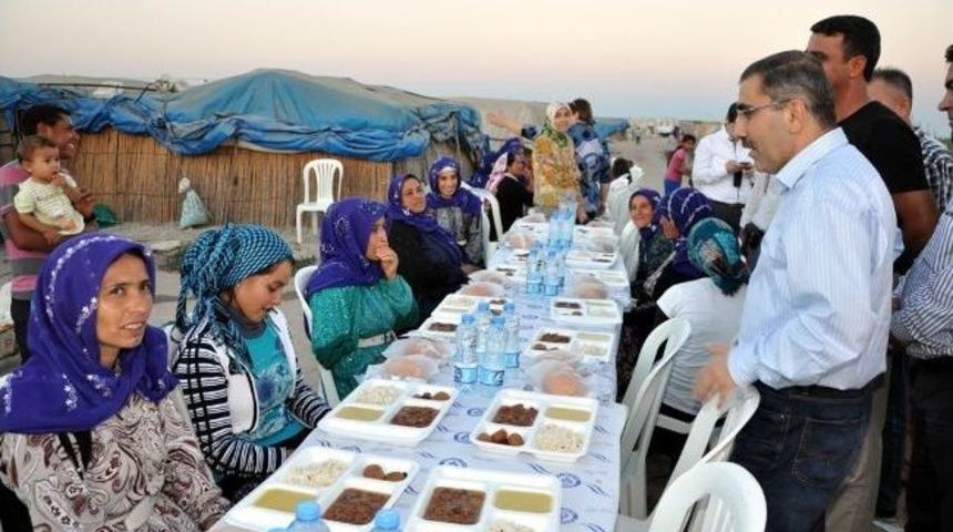 &Ccedil;elikcan Orucunu Tarım İş&ccedil;ileriyle A&ccedil;tı