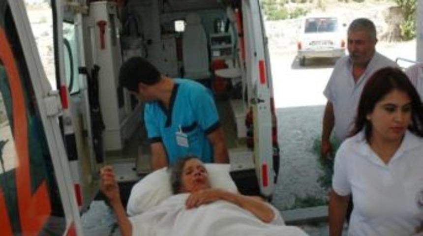 Selendi'de Trakt&ouml;r Kazası: 1 &Ouml;l&uuml;, 1 Yaralı