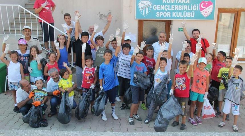 Kumyaka&rsquo;da G&ouml;n&uuml;ll&uuml; &Ccedil;evre Temizliği