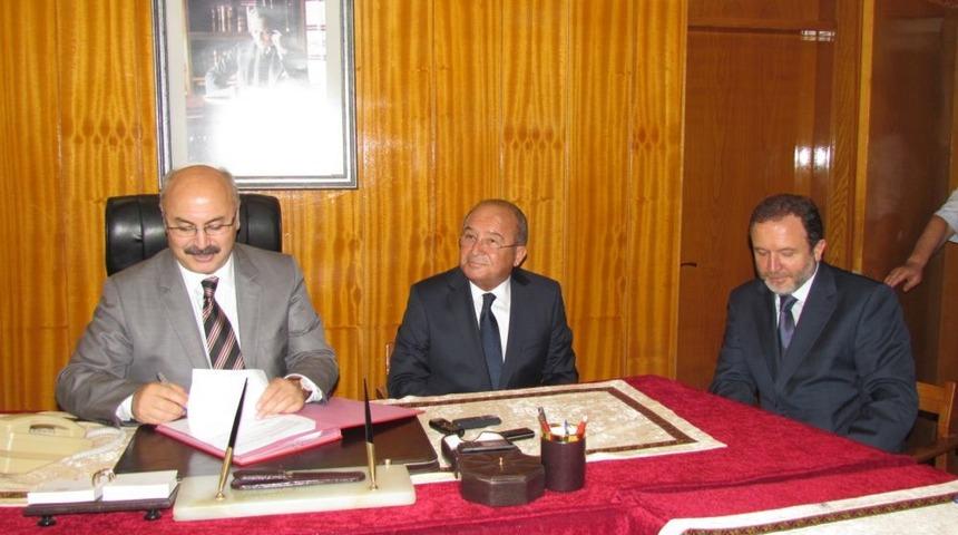 Boyabat&rsquo;ta &Ouml;zay Kardeşlerden Eğitime Destek