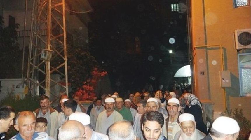 Tosya&rsquo;da Ramazan Umrecileri Yola &Ccedil;ıktı