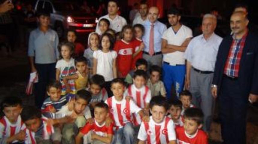 Şimşek, &Ccedil;ocuklara Namaz Kılmalarını Ve Kuran Okumalarını Tavsiye Etti