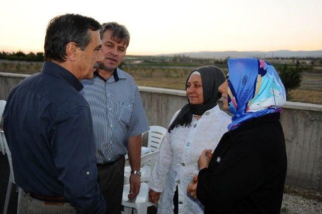 Tepebaşı Belediyesi’nin Sokak İftarları