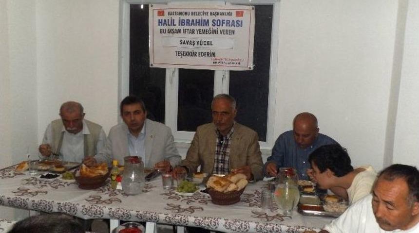 Top&ccedil;uoğlu Devecilerdeki İftara Katıldı