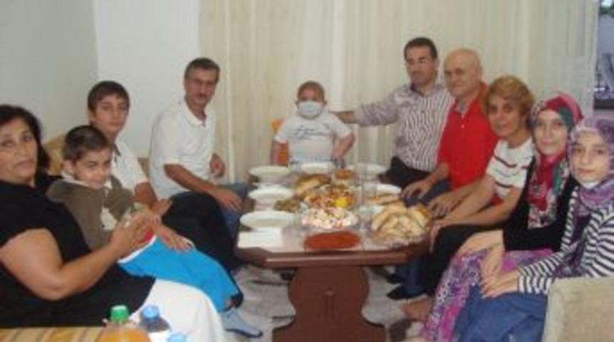 Doktorlardan L&ouml;semili Berat&rsquo;a Ziyaret