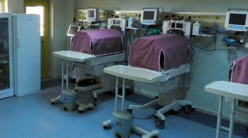 &Ccedil;om&uuml; Tıp Fak&uuml;ltesi Hastanesi&rsquo;nde Yeni Doğan Yoğun Bakım &Uuml;nitesi A&ccedil;ıldı