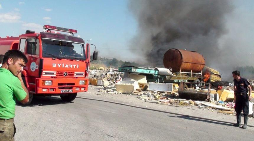Hurdacılar Sitesi&rsquo;ndeki Yangın Korkuttu