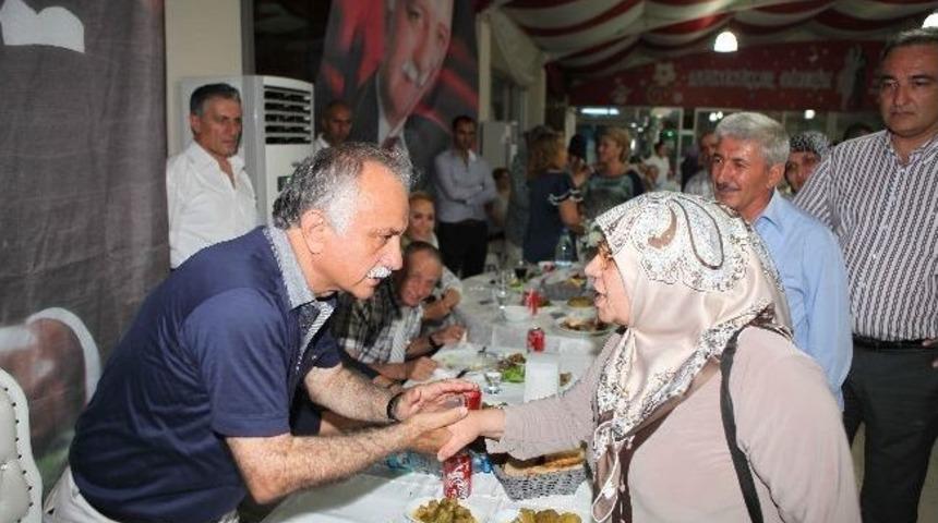 Bayraklı'da İftar Kardeşliği
