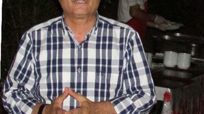 Ferizli Belediye Başkanı Ahmet Soğuk Eğitimcilere İftar Yemeği Verdi