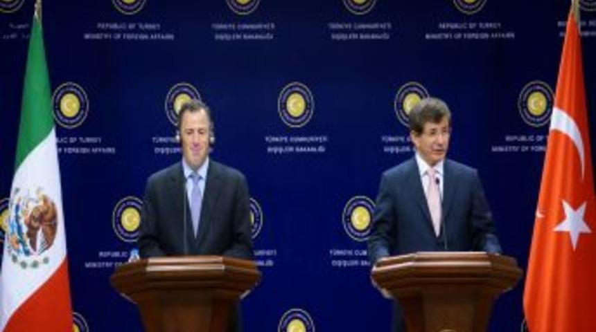 Davutoğlu: Barzani Ile Irak Ve Suriye'yi Istişare Edeceğiz