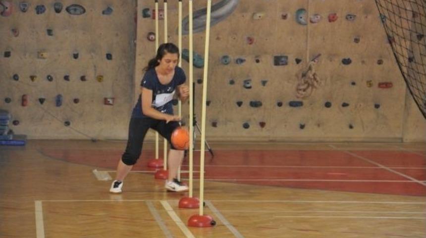 Spor Bilimleri Fak&uuml;ltesi &Ouml;zel Yetenek Sınavları Başladı