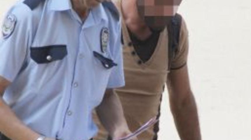 Eşi Darp İddiasına G&ouml;zaltı