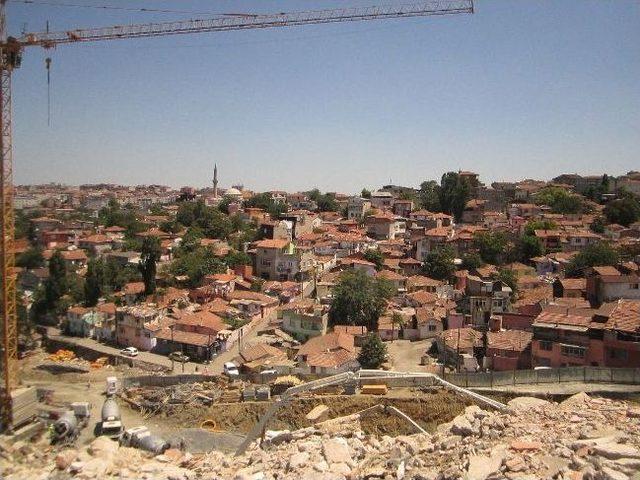 “konutların Yerinde, Şartlara Uygun Olması Gerekir”