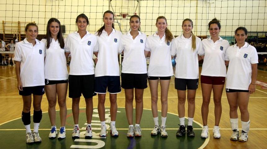 Bursa B&uuml;y&uuml;kşehir Belediyespor Voleybol Takımı Topbaşı Yaptı