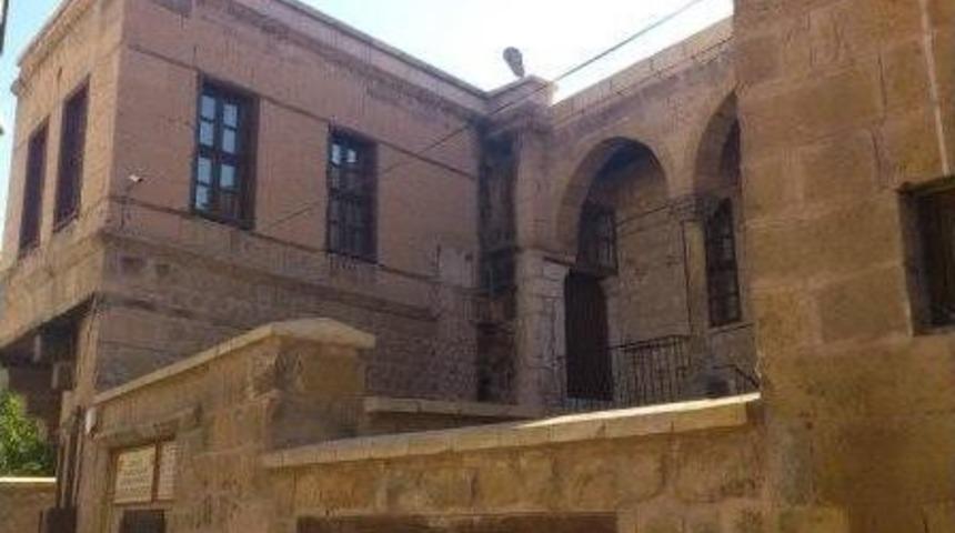 Niğde'de Sergi Evi A&ccedil;ılıyor