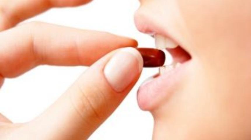 Gereksiz Antibiyotik &Ouml;ld&uuml;r&uuml;yor