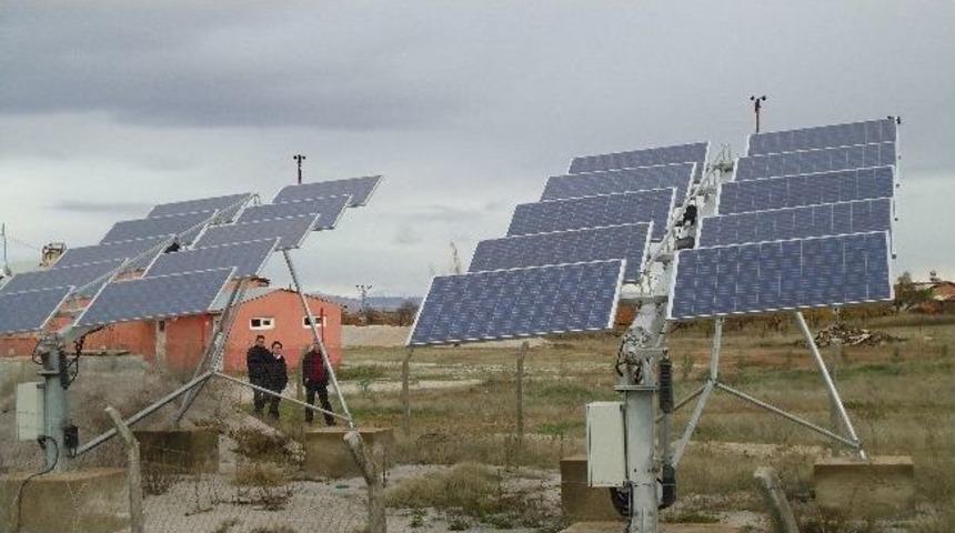 Aksaray'da K&ouml;ylere G&uuml;neş Enerjisi Sistemi İle İ&ccedil;me Suyu Projesi