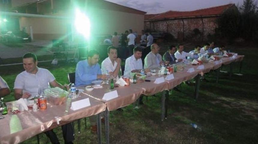 Bolvadin Protokol&uuml; Tutuklu Ve H&uuml;k&uuml;ml&uuml;lerle Oru&ccedil; A&ccedil;tı